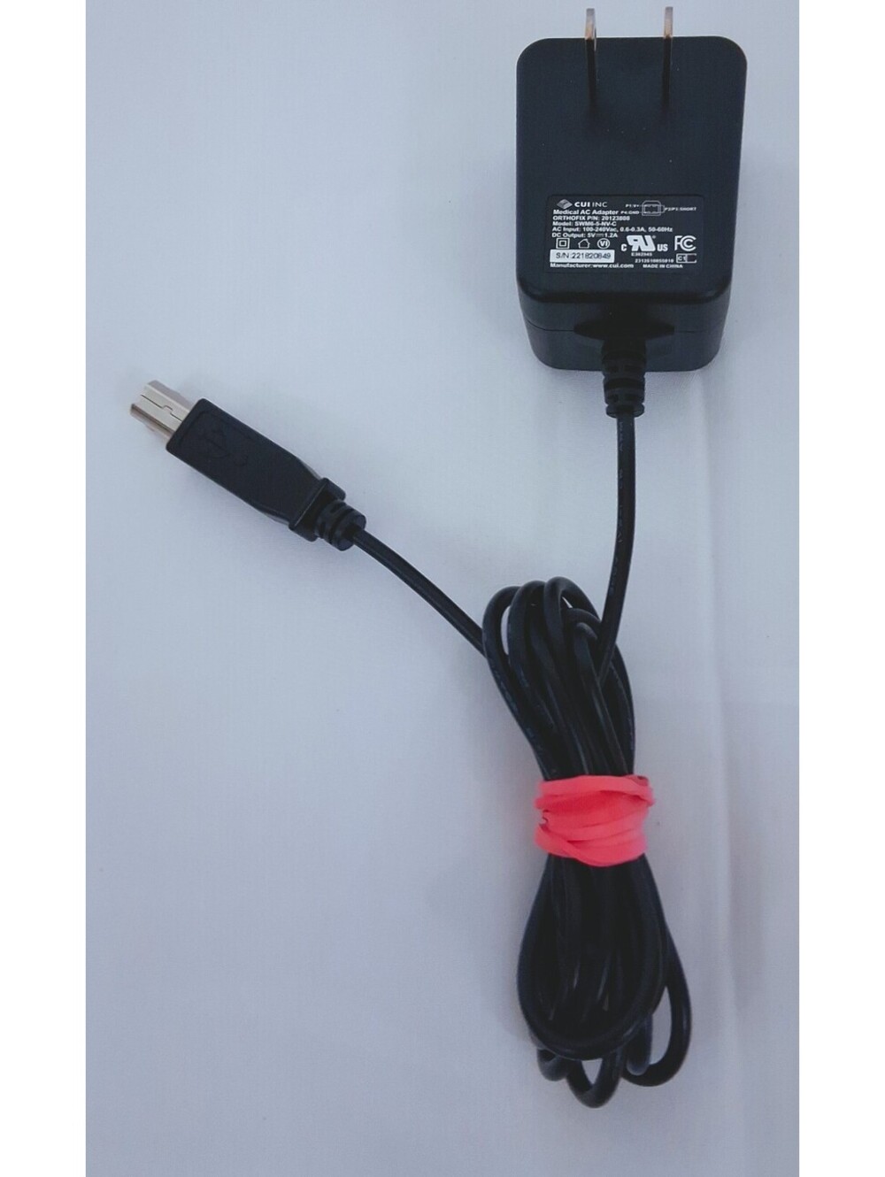 CUI Medical AC/DC Adapter 20123808 In 100-240VAC Out 5V 1.2A Working Tested